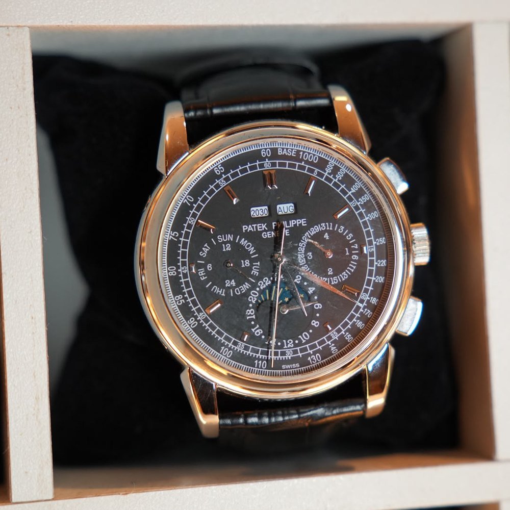 Patek Philippe Calendário Perpétuo Cronógrafo Cinza